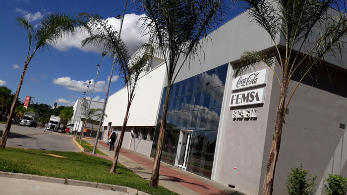 Fábrica da Coca-Cola FEMSA BRASIL completa 30 anos em JUNDIAÍ – Revista RMC